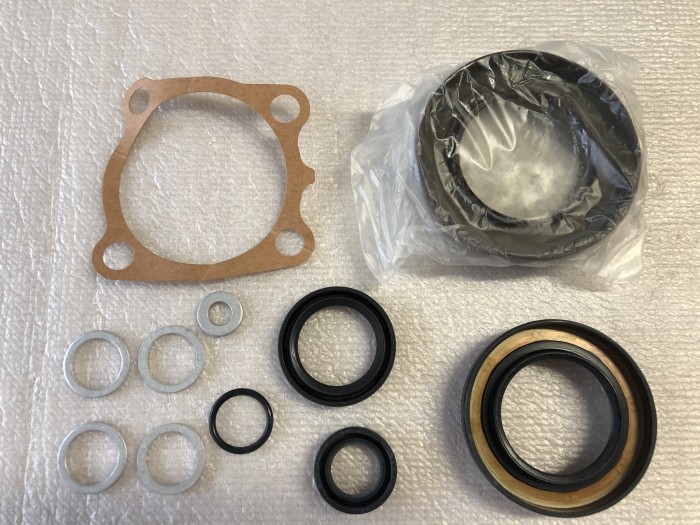 Комплект прокладок КПП TOYOTA 0433128020