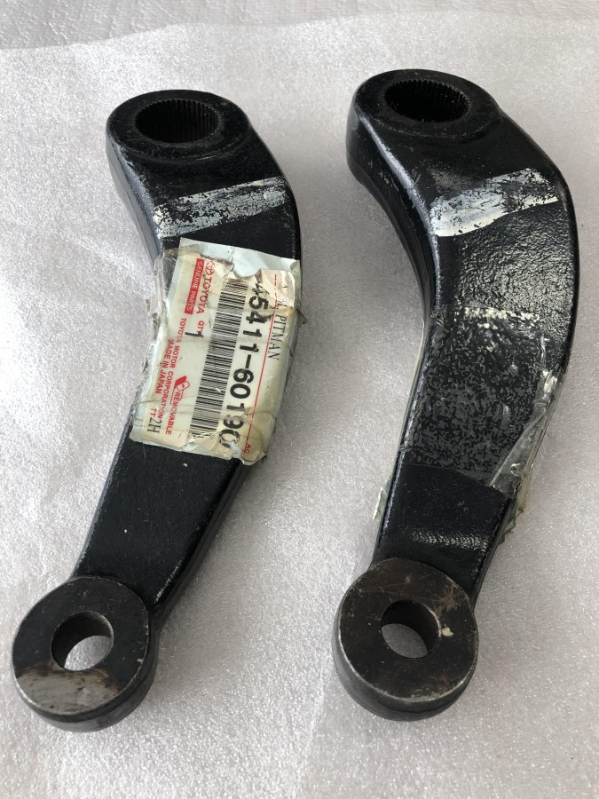 Сошка рулевого механизма TOYOTA LAND CRUISER 4541160190