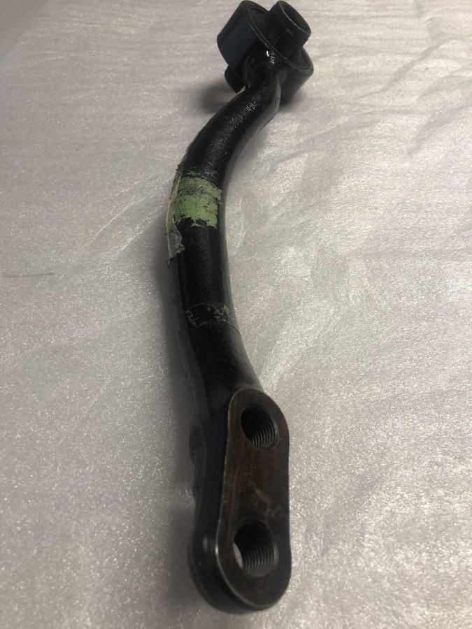 Тяга переднего рычага правая TOYOTA 4866030221