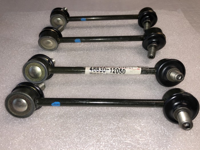 Тяга стабилизатора TOYOTA Corolla E115 4883012050