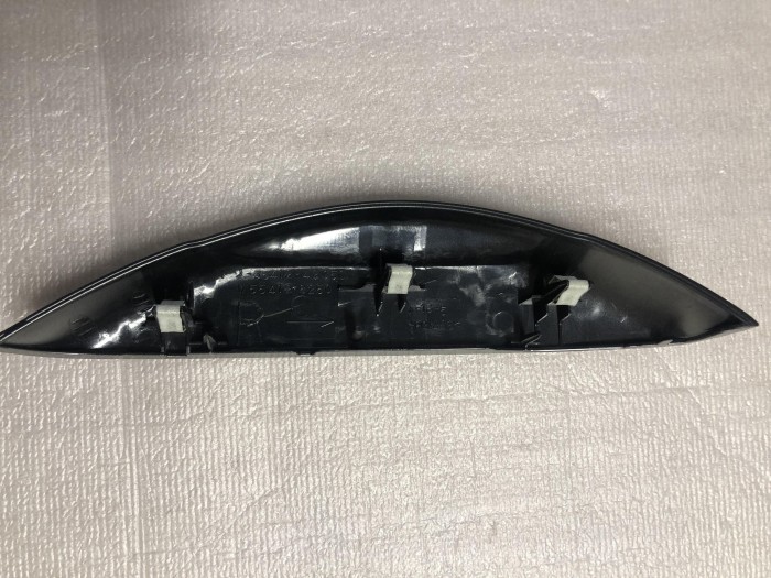 Накладка центральной консоли TOYOTA RAV 4 2000-2005 5541242050