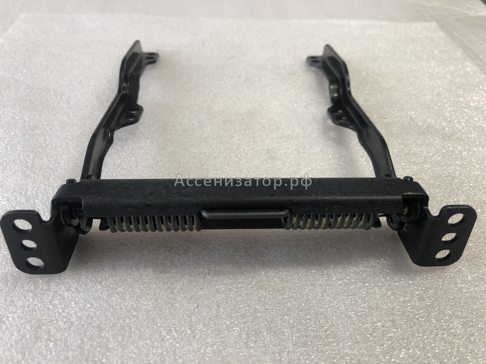 Кронштейн крышки бардачка TOYOTA Land Cruiser Prado 120 5890760070