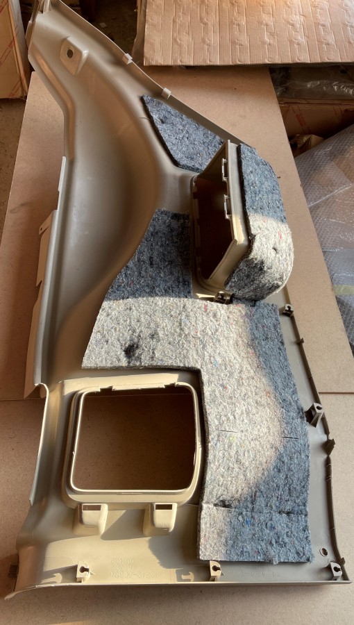 Обшивка багажника боковая левая TOYOTA LC Prado 120 6252060903A0