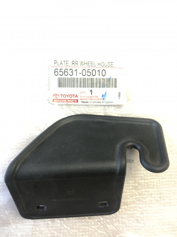 Подкрылок TOYOTA Avensis T220 6563105010 новый оригинальный, в наличии на нашем складе