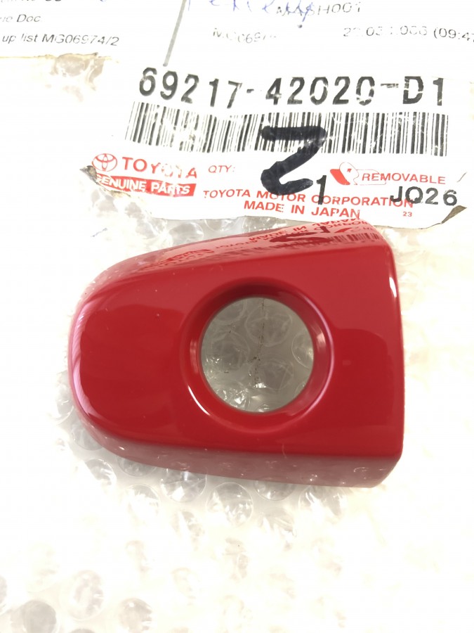 Накладка ручки двери TOYOTA 6921742020D1