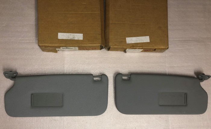 Козырек солнцезащитный левый TOYOTA AVENSIS I 1997-2003 7432005120B2