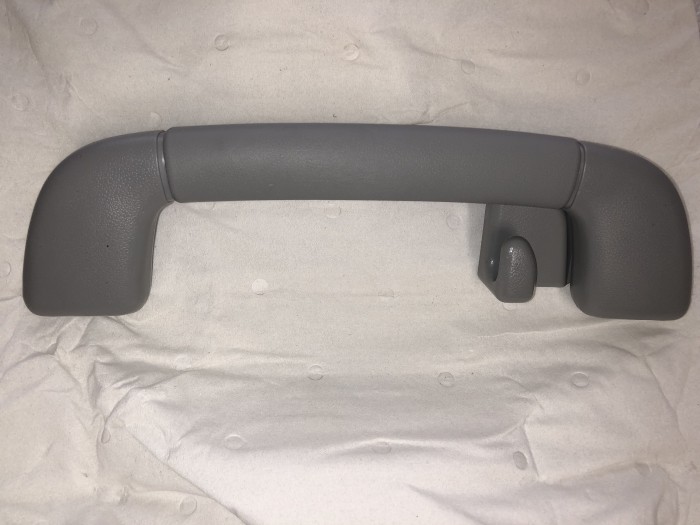 Ручка внутренняя потолочная TOYOTA CAMRY V40 2006-2011 7461030320B1