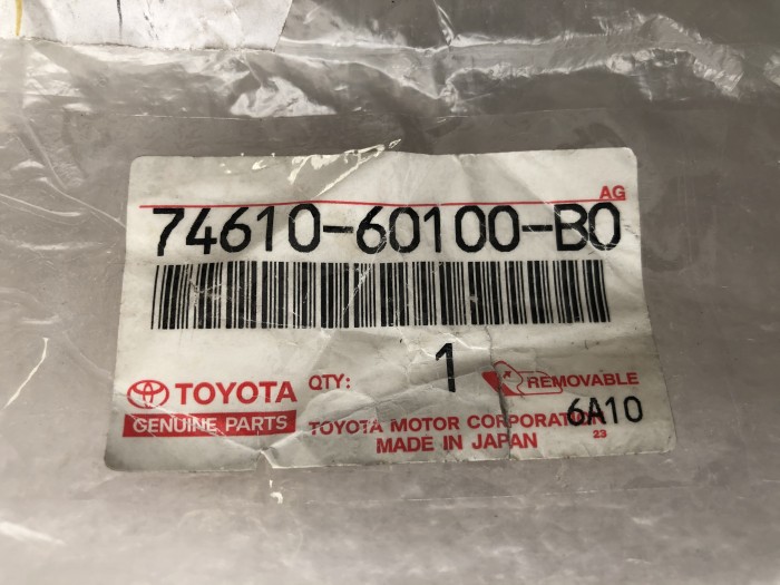 Ручка салона TOYOTA Land Cruiser 100 LEXUS LX470 7461060100B0