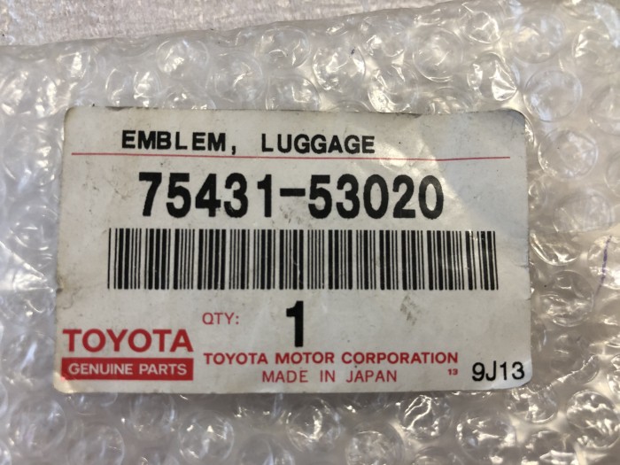 Эмблема задняя LEXUS IS 7543153020