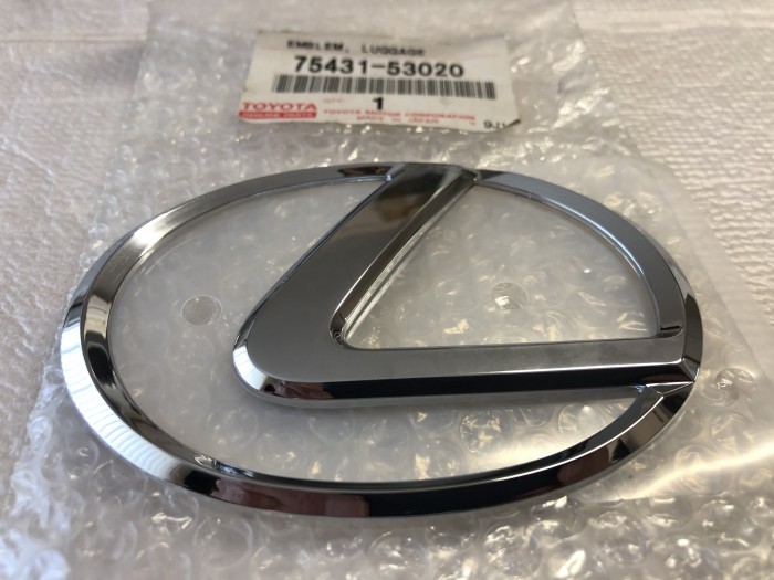 Эмблема задняя LEXUS IS 7543153020