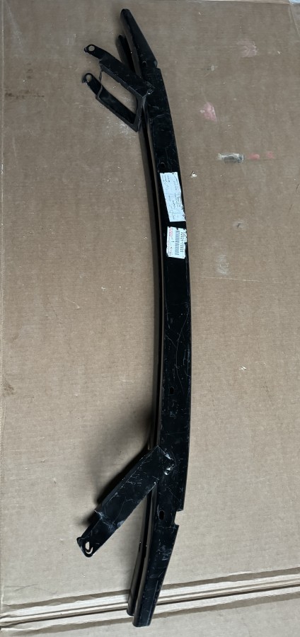 Усилитель переднего бампера Toyota Corolla Verso 5202113020