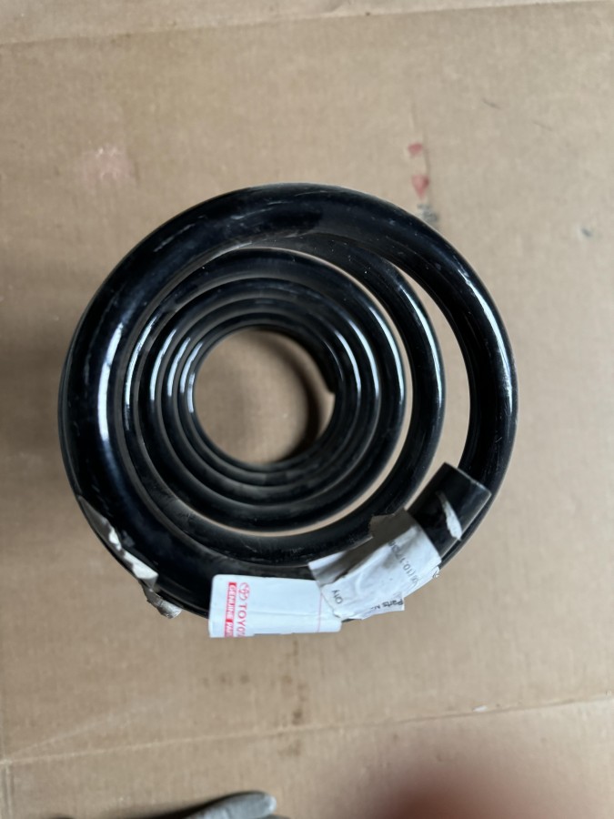 Пружина задняя Toyota Land Cruiser 80 482316A490