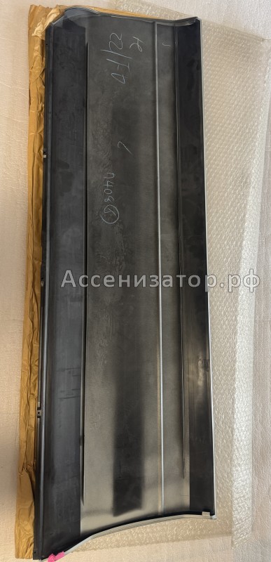 Молдинг двери передней правой Lexus GX470 7573160170B1